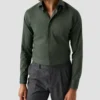 dark green wrinkle free flanell shirt 2024 09 06T130050942Z.webp