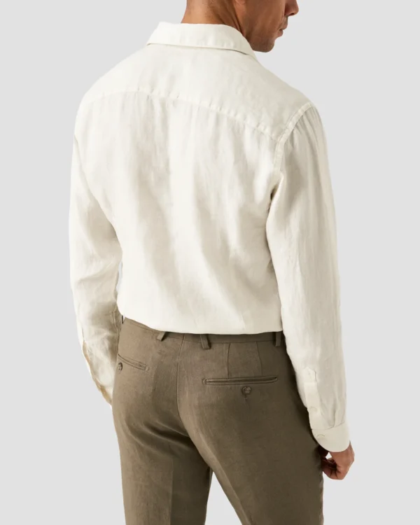 white solid twill linen shirt 2024 12 16T145049993Z.webp